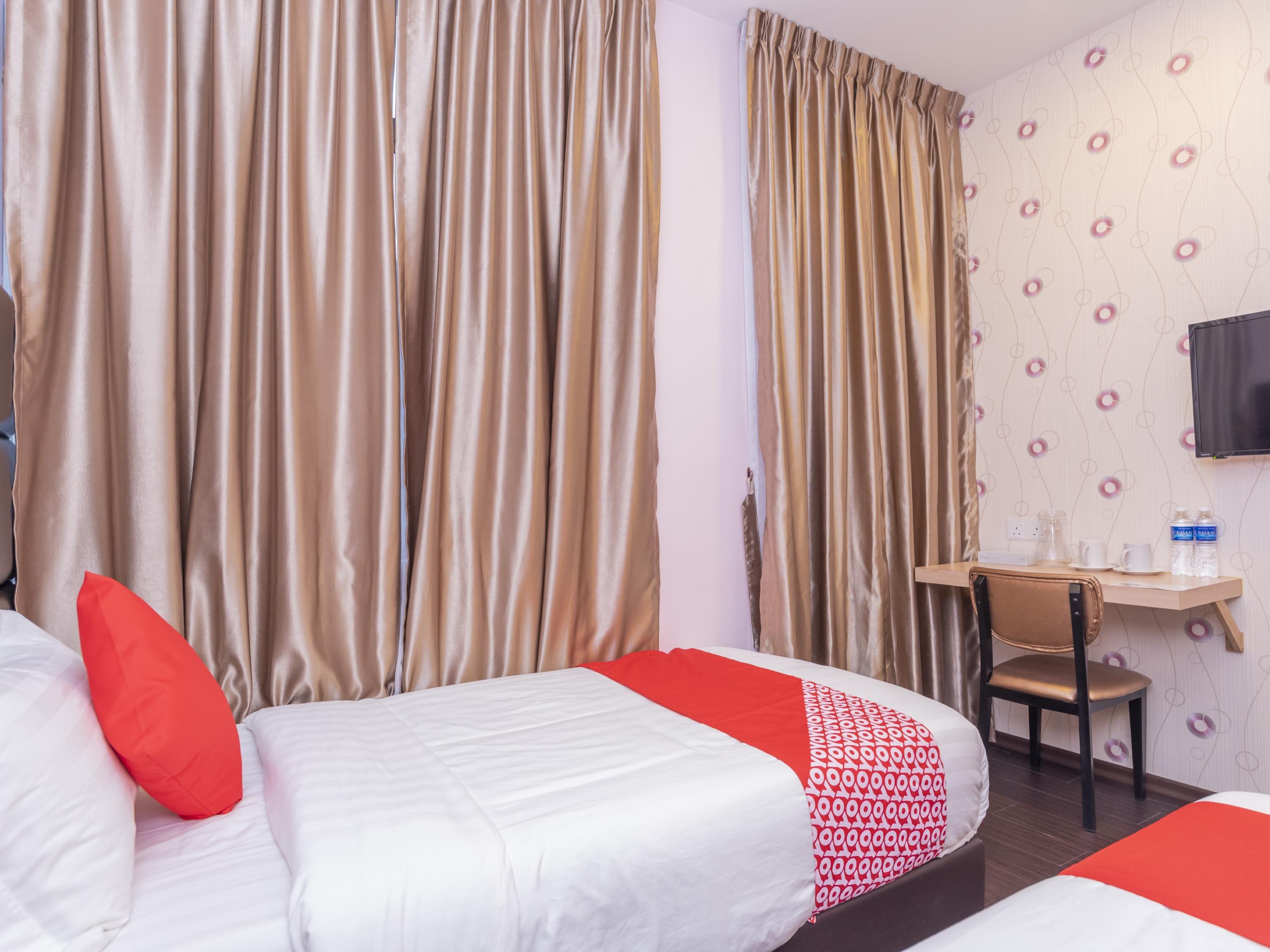 Zenz Hotel Кулай Екстер'єр фото