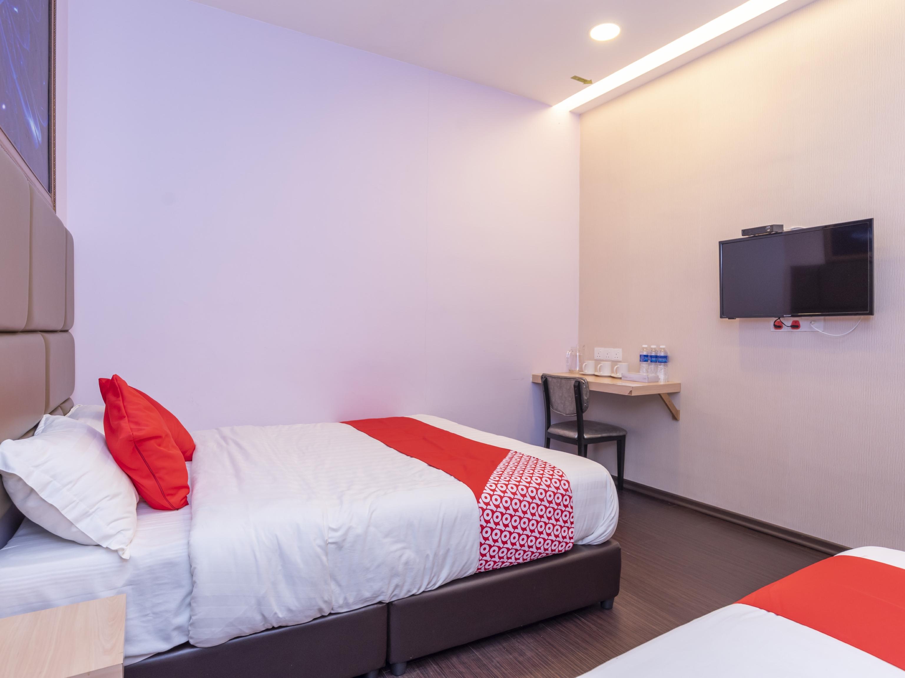 Zenz Hotel Кулай Екстер'єр фото