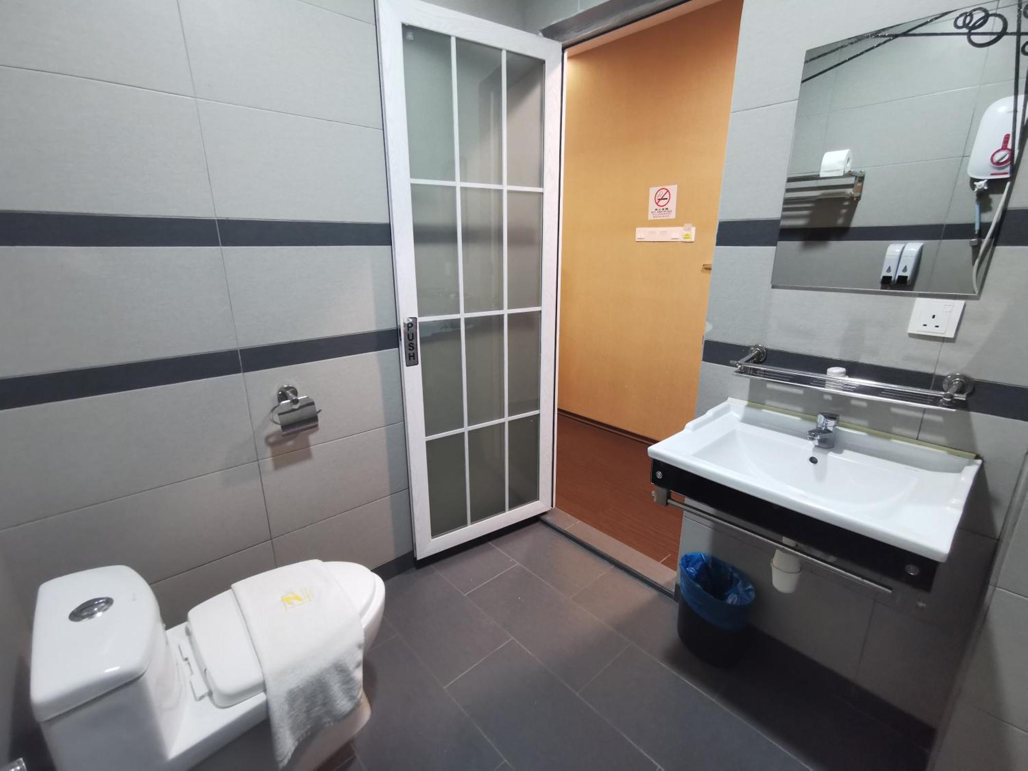 Zenz Hotel Кулай Екстер'єр фото