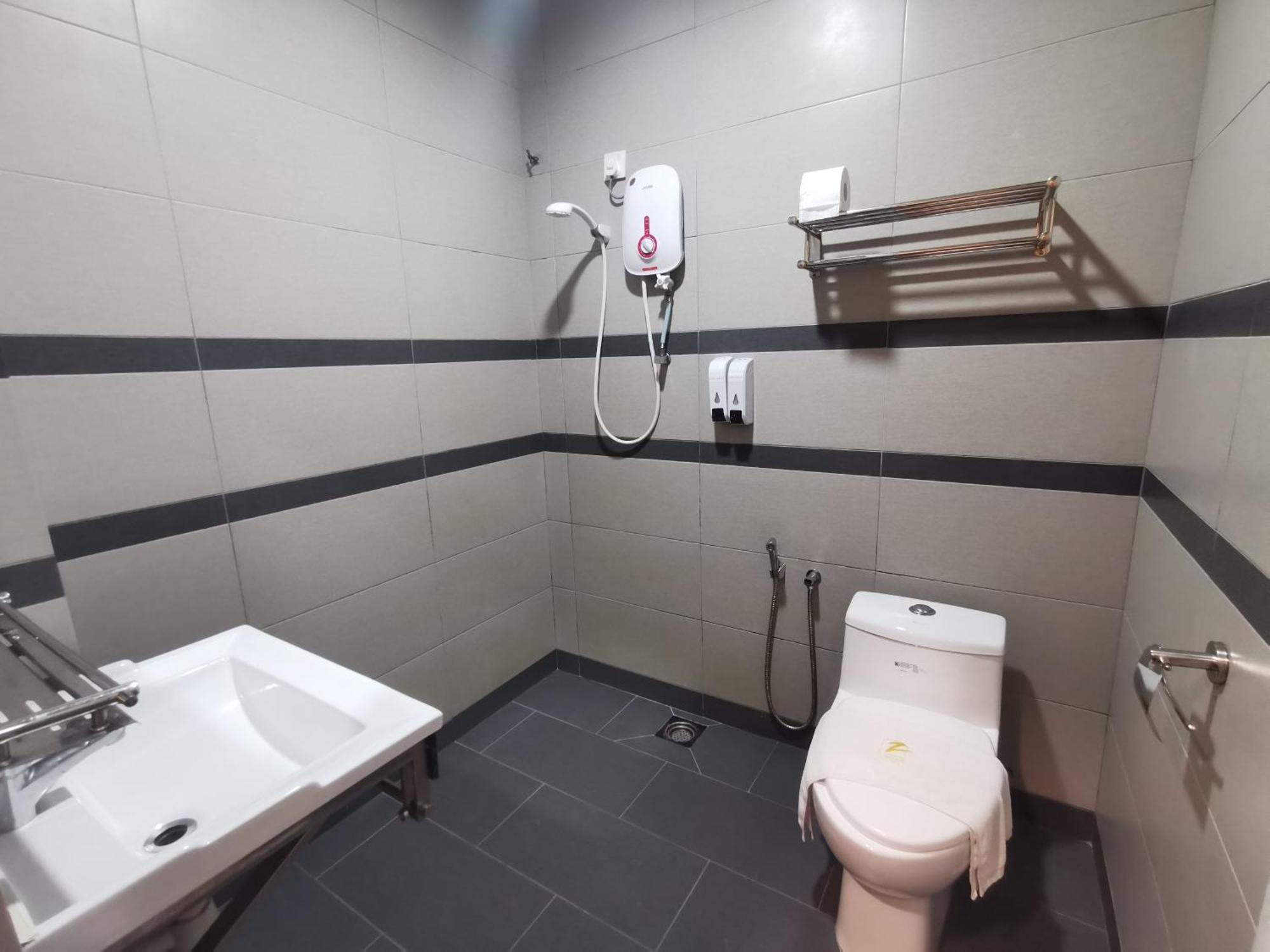 Zenz Hotel Кулай Екстер'єр фото
