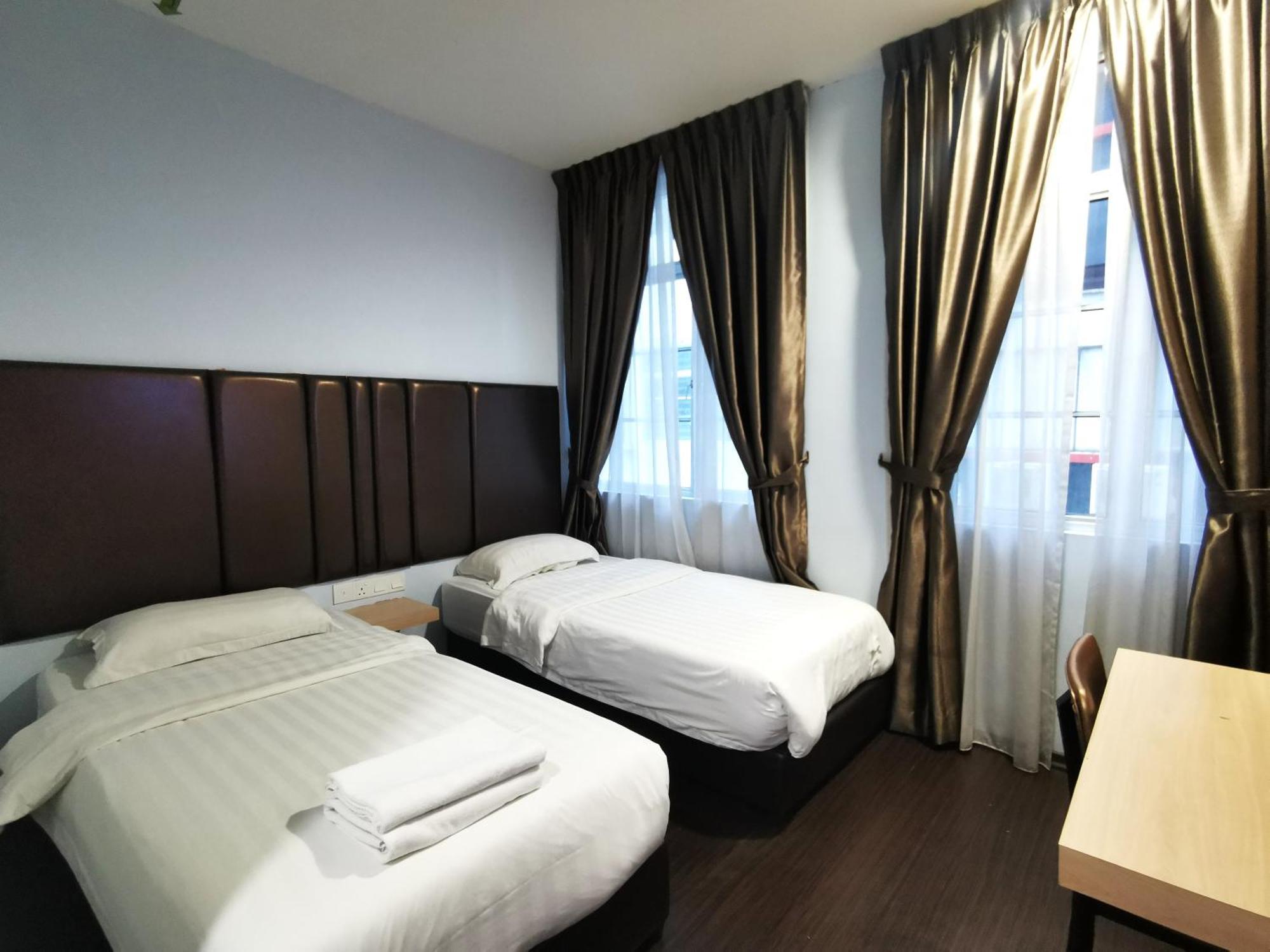 Zenz Hotel Кулай Екстер'єр фото