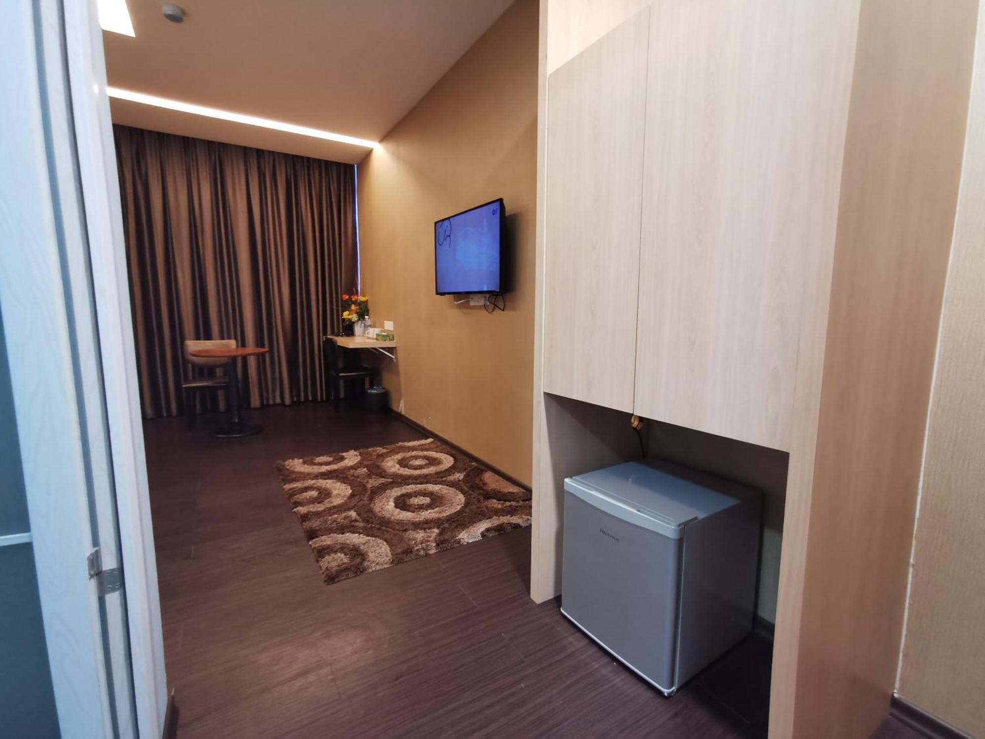 Zenz Hotel Кулай Екстер'єр фото