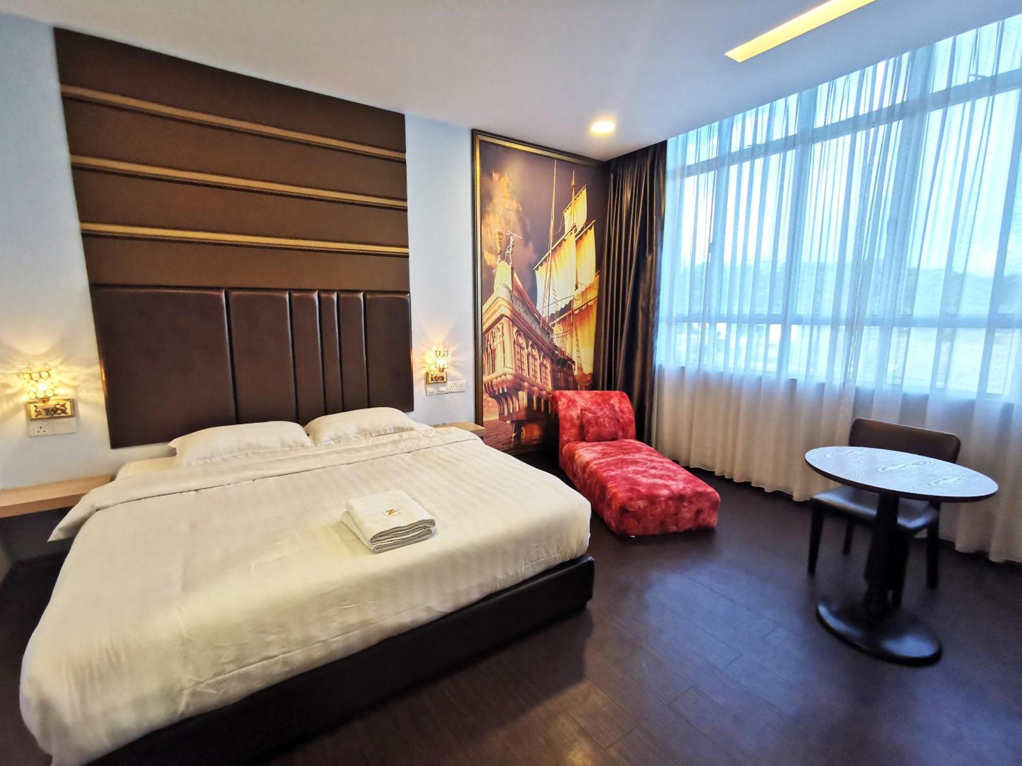 Zenz Hotel Кулай Екстер'єр фото