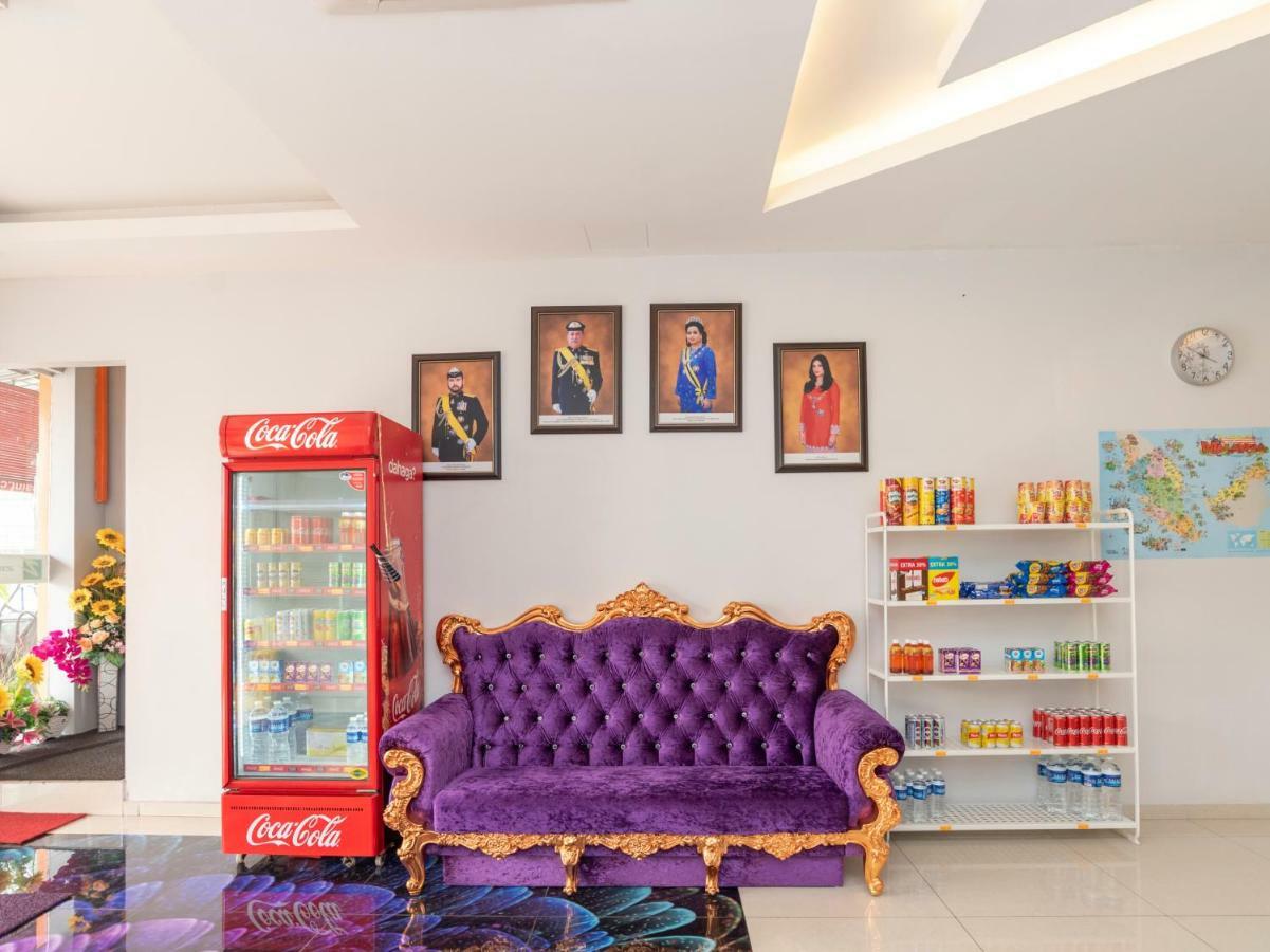 Zenz Hotel Кулай Екстер'єр фото